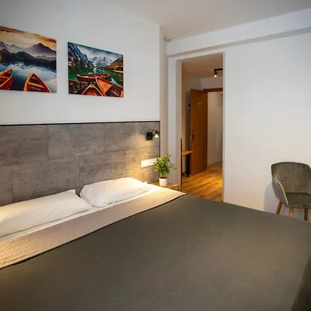 Hotel Ridomar 365