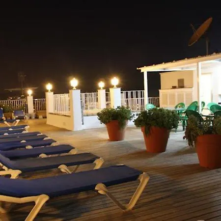 Ridomar 365 فندق يوريت دي مار